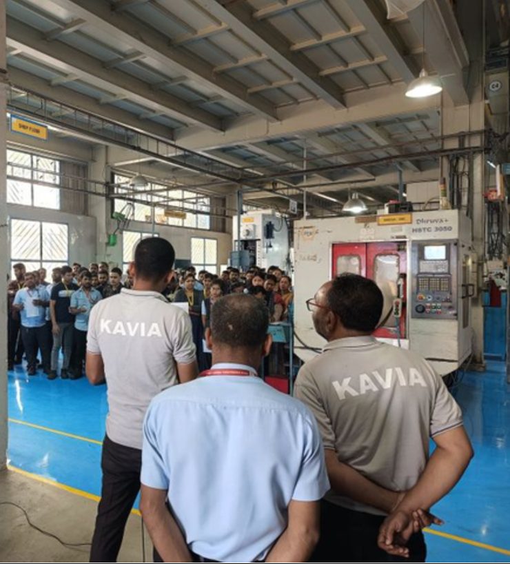 Customer visit on the Kavia shop floor in Bengaluru